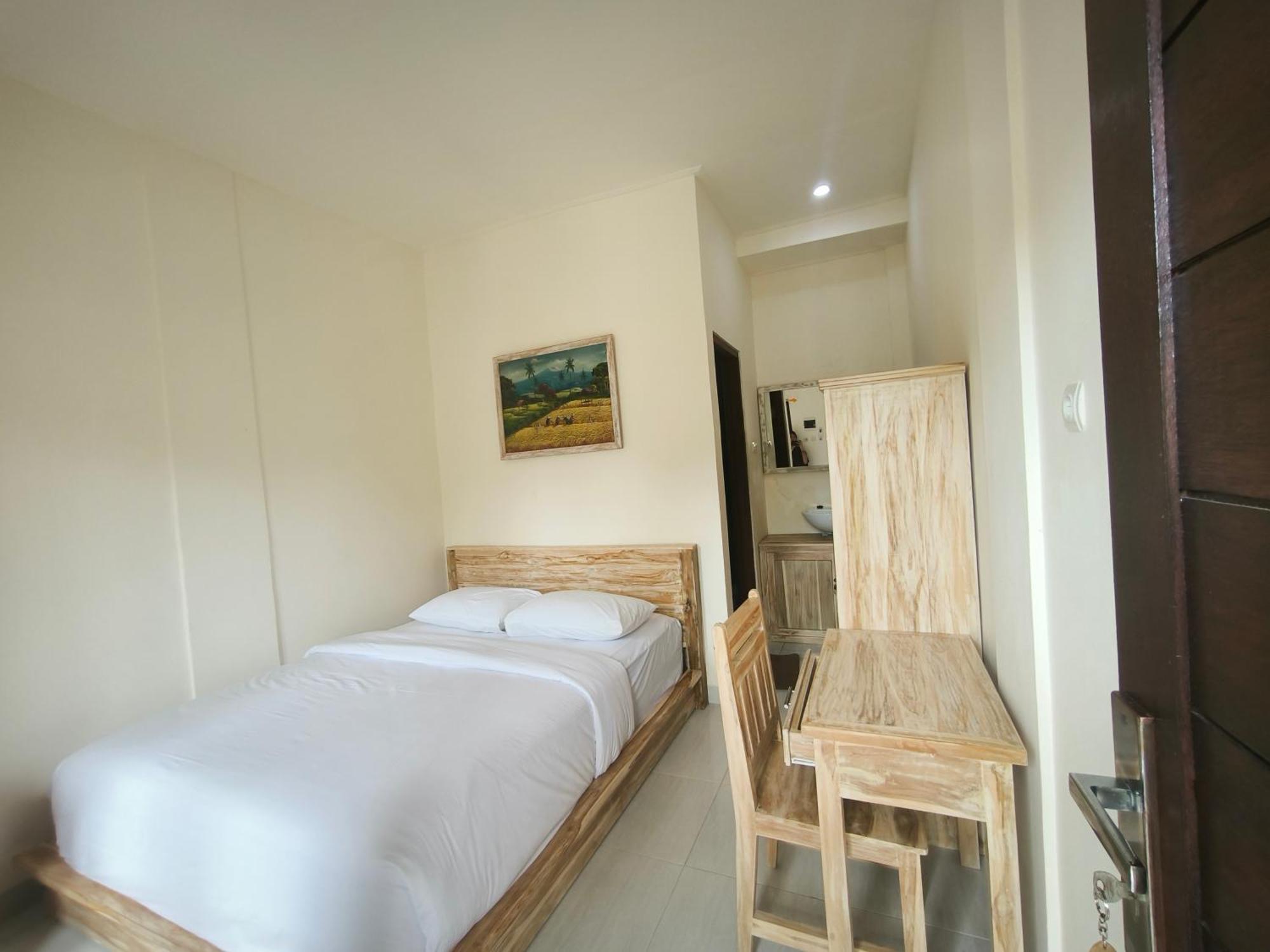 Ken Ken Guest House เซมินยัค ภายนอก รูปภาพ