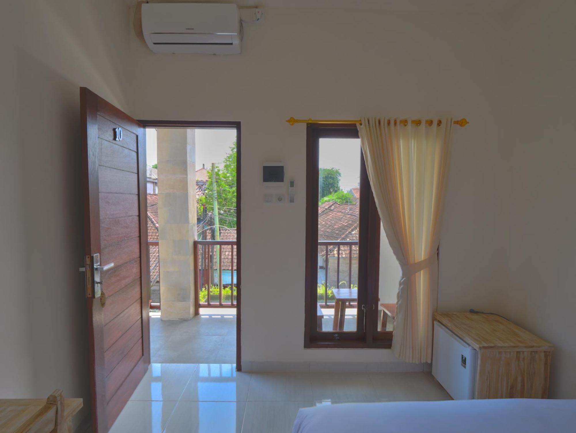 Ken Ken Guest House เซมินยัค ภายนอก รูปภาพ
